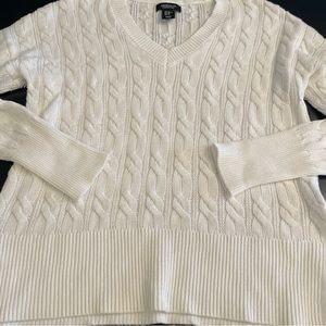 White Jones & Co V-neck season-less cotton sweater sz xs